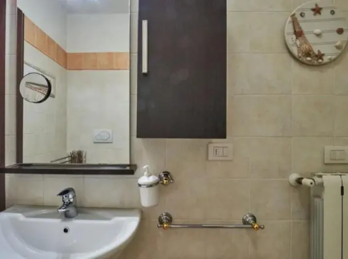 Residence Orchidea Sirmione 0*,  Italia